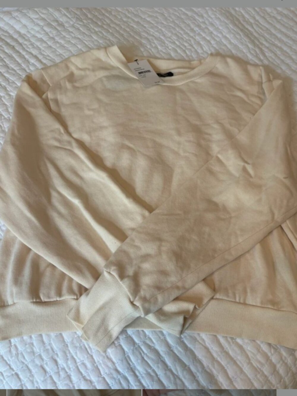 NWT AFRM Cream Oversized Crewneck Sweatshirt Size L Cozy Pullover
